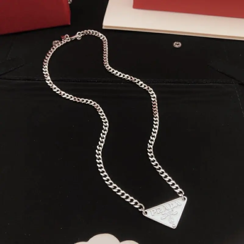 prada collier s_121a1541